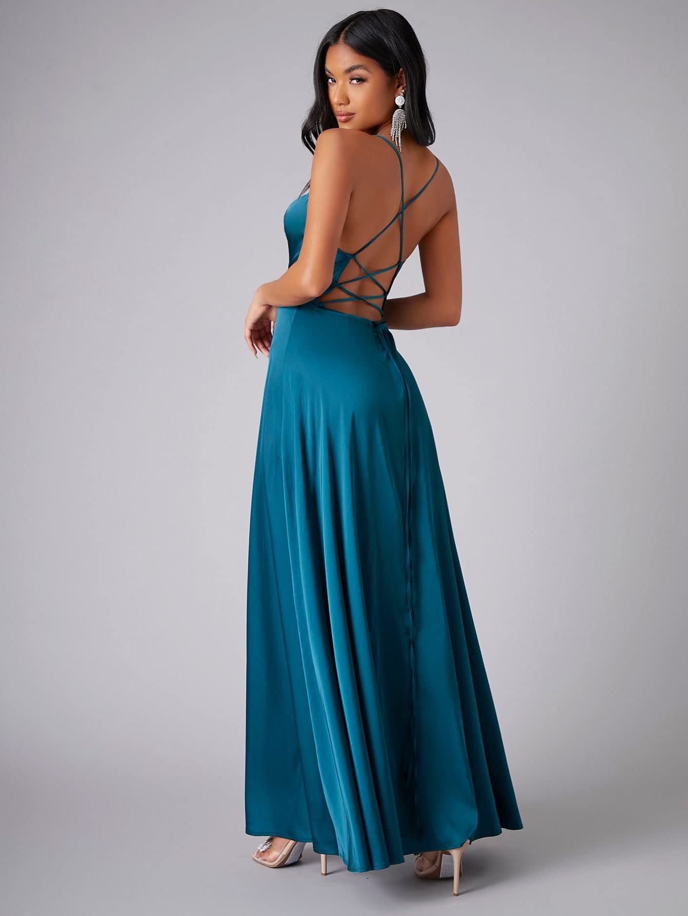 Women’s Sleeveless Maxi Dress with Flowing Silhouette and Maxi Length