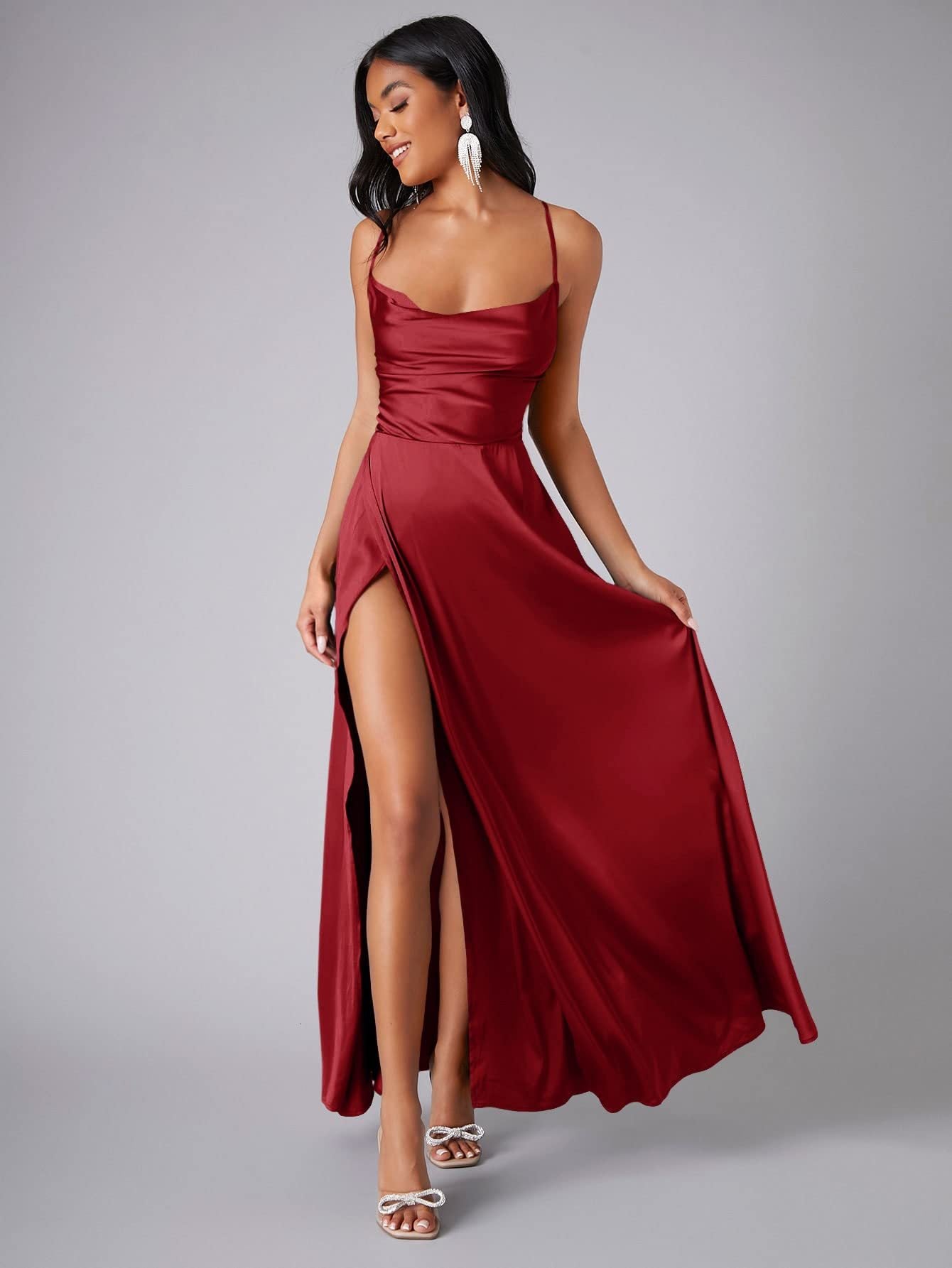 Women’s Sleeveless Maxi Dress with Flowing Silhouette and Maxi Length